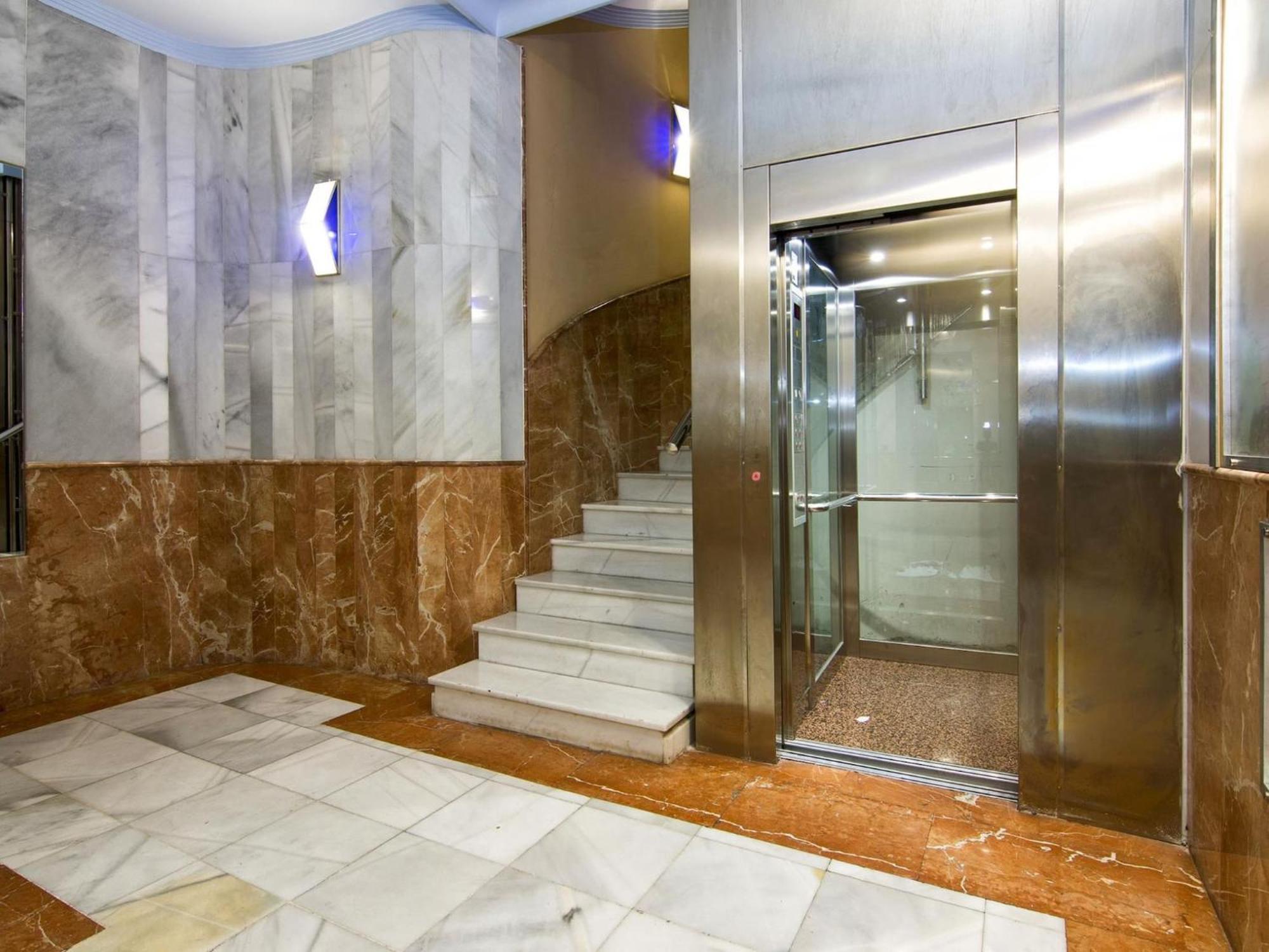 Elegant Town Hall Apartment With Views Granada Exterior foto